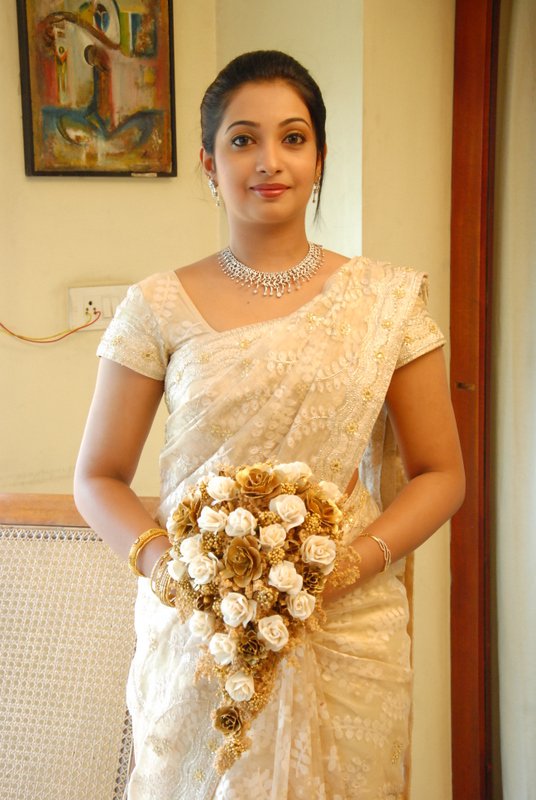 Christian wedding gowns in kerala wallpapers
